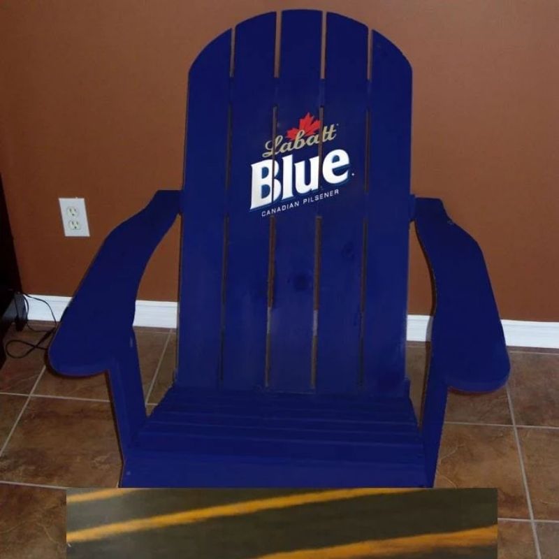 Flat Back in blue color indoor